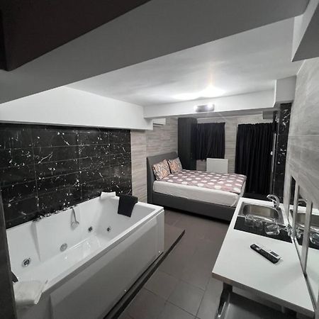 Jacuzzi Suites 2 Салоники Экстерьер фото